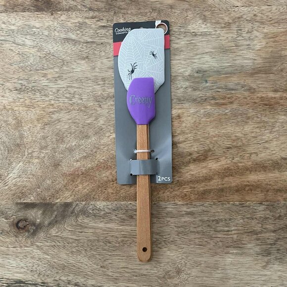5/$20 NEW 2Pk Halloween Spatula Set-Creepy-Spiderweb - Picture 1 of 4